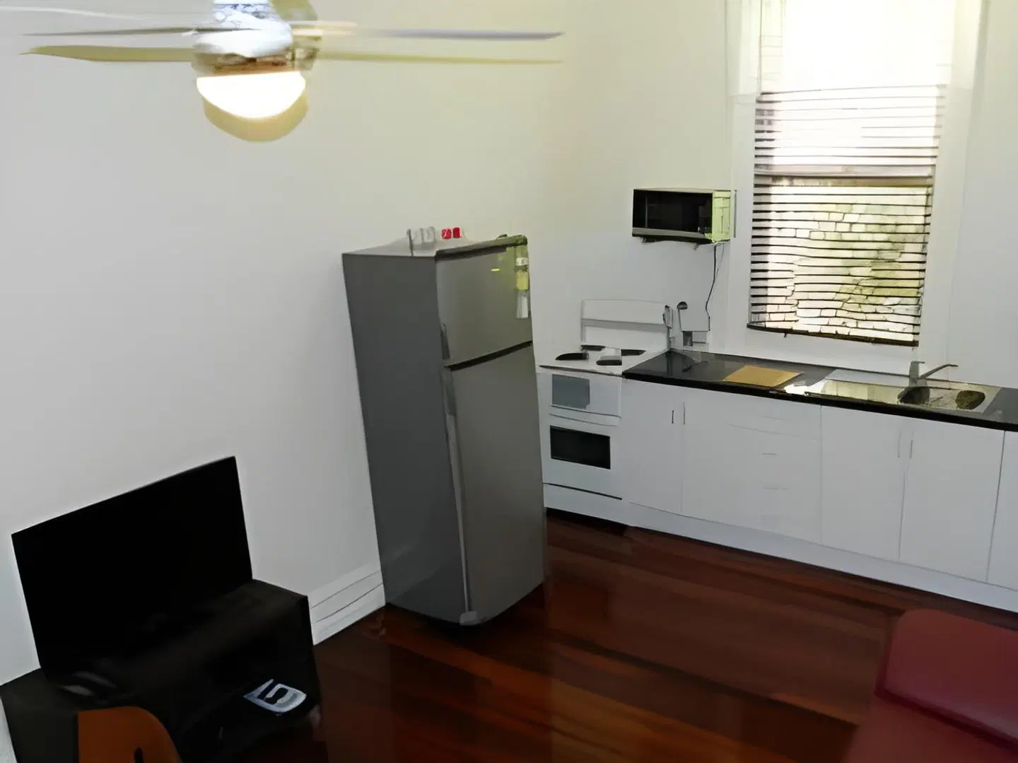 Champion Bay Apartments ROOM_EXAMPLE