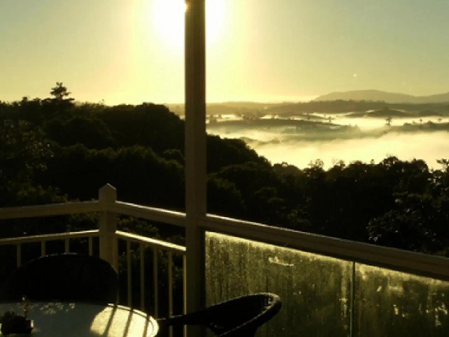 Tinaroo Sunset Retreat Terrasse