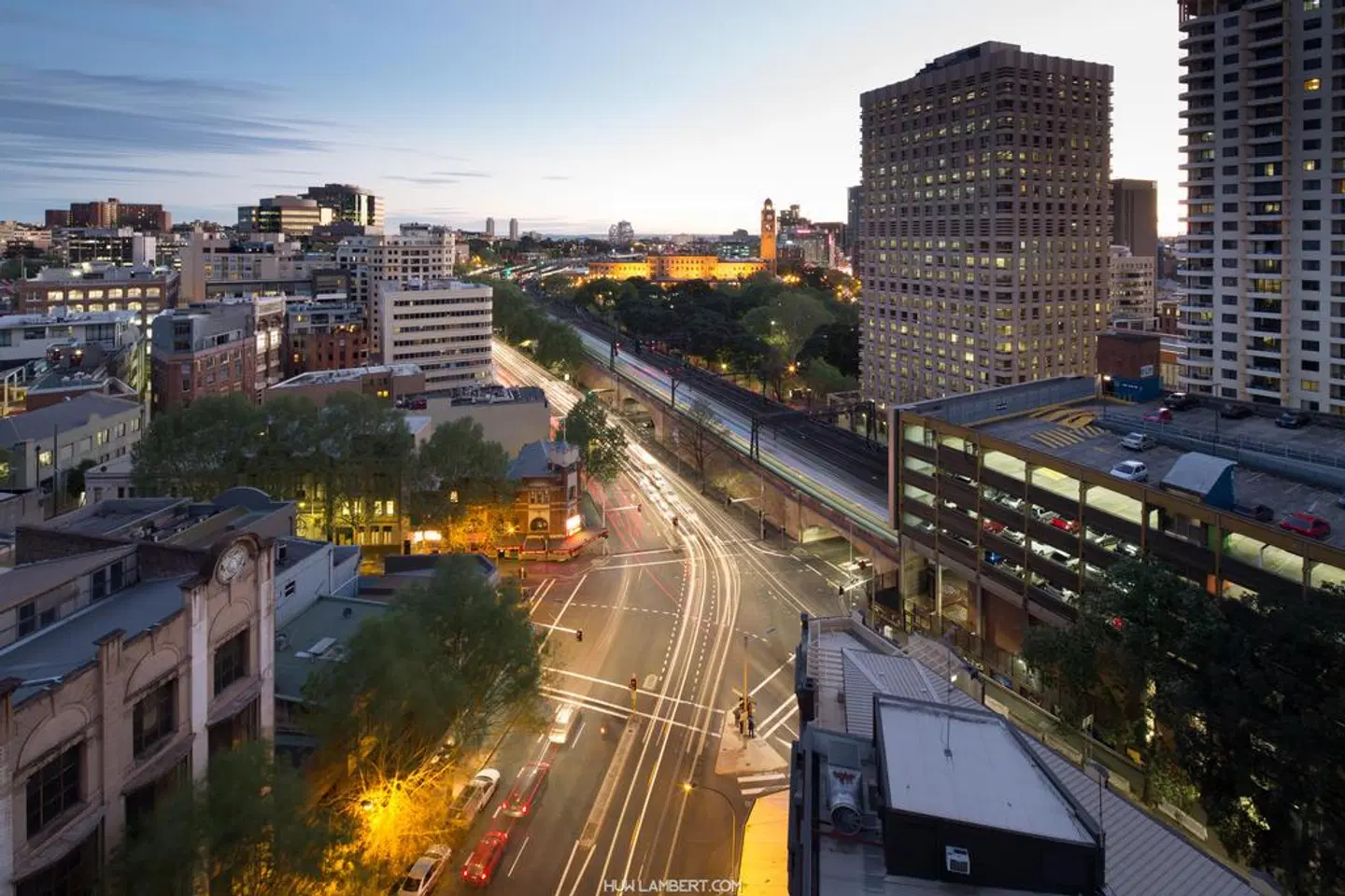 Zara Tower - Serviced Apartments EXTERIOR