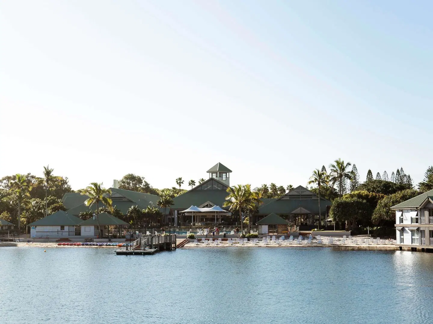 Novotel Sunshine Coast Resort Hotel Strand