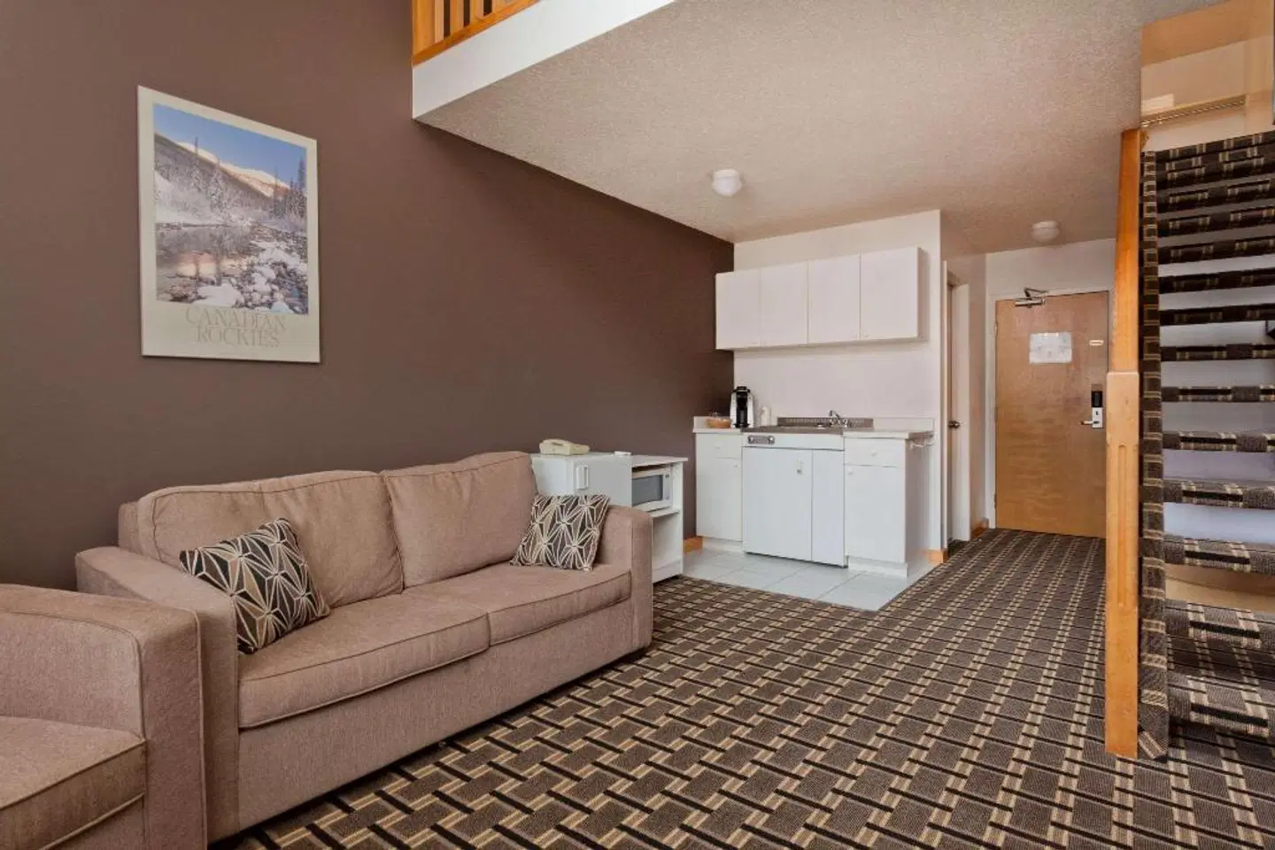 Super 8 by Wyndham Valemount LOUNGE_LOBBY
