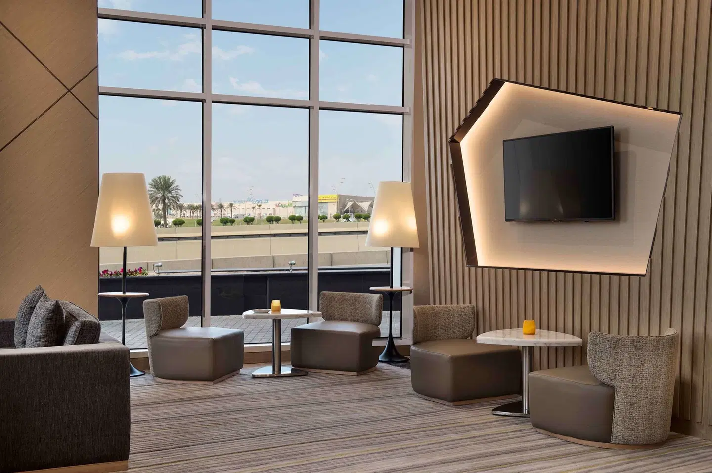Hilton Garden Inn Al Khobar LOUNGE_LOBBY
