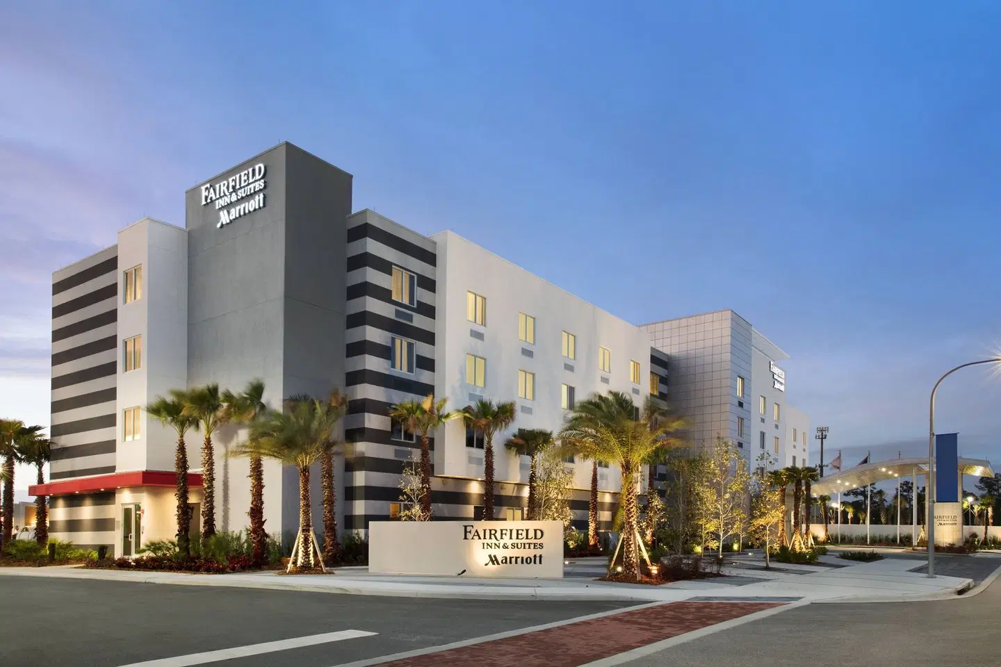 Fairfield Inn & Suites by Marriott Daytona Beach Speedway/Airport EXTERIOR