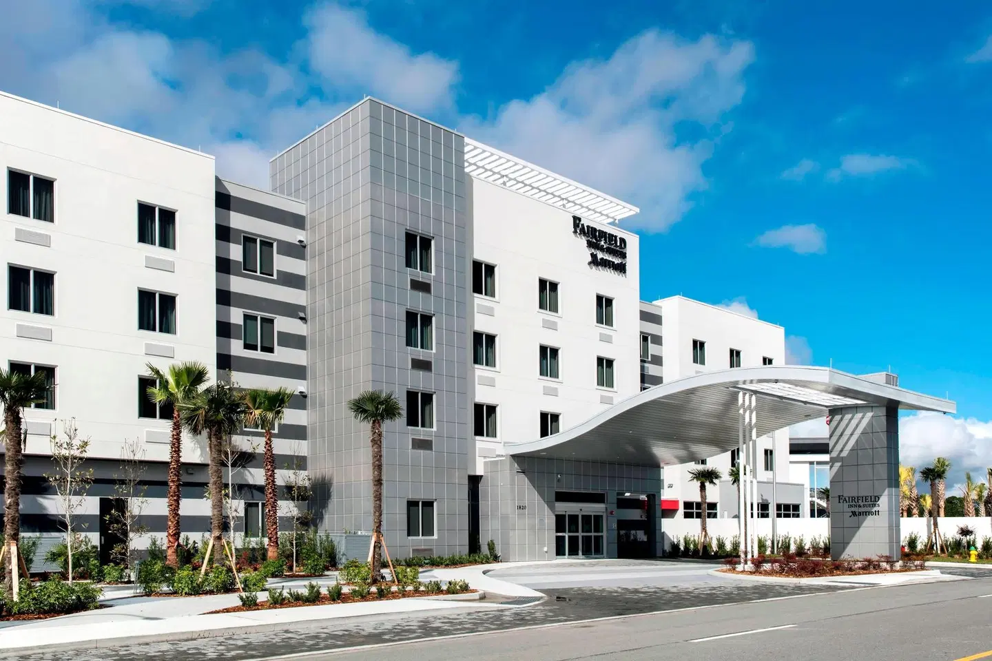 Fairfield Inn & Suites by Marriott Daytona Beach Speedway/Airport EXTERIOR