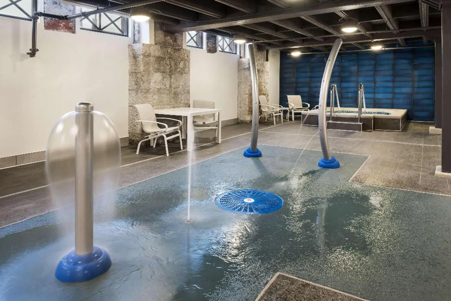 Homewood Suites By Hilton Milwaukee Downtown Hallenbad