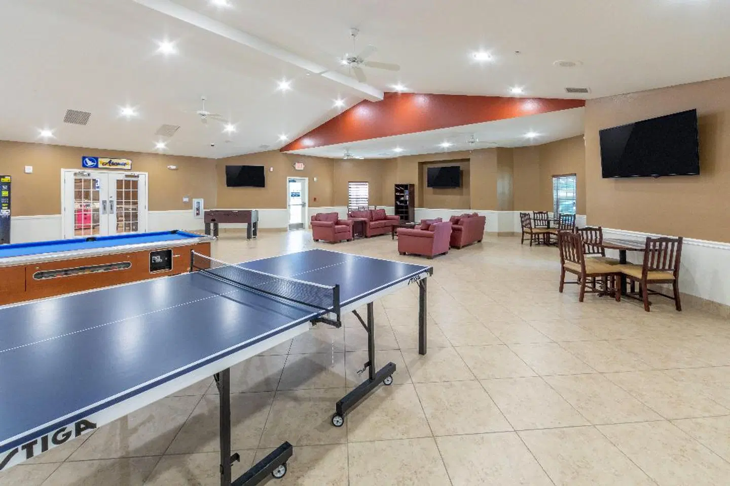 Holiday Inn Club Vacations Orlando Breeze Resort by IHG SPORTS_AND_LEISURE