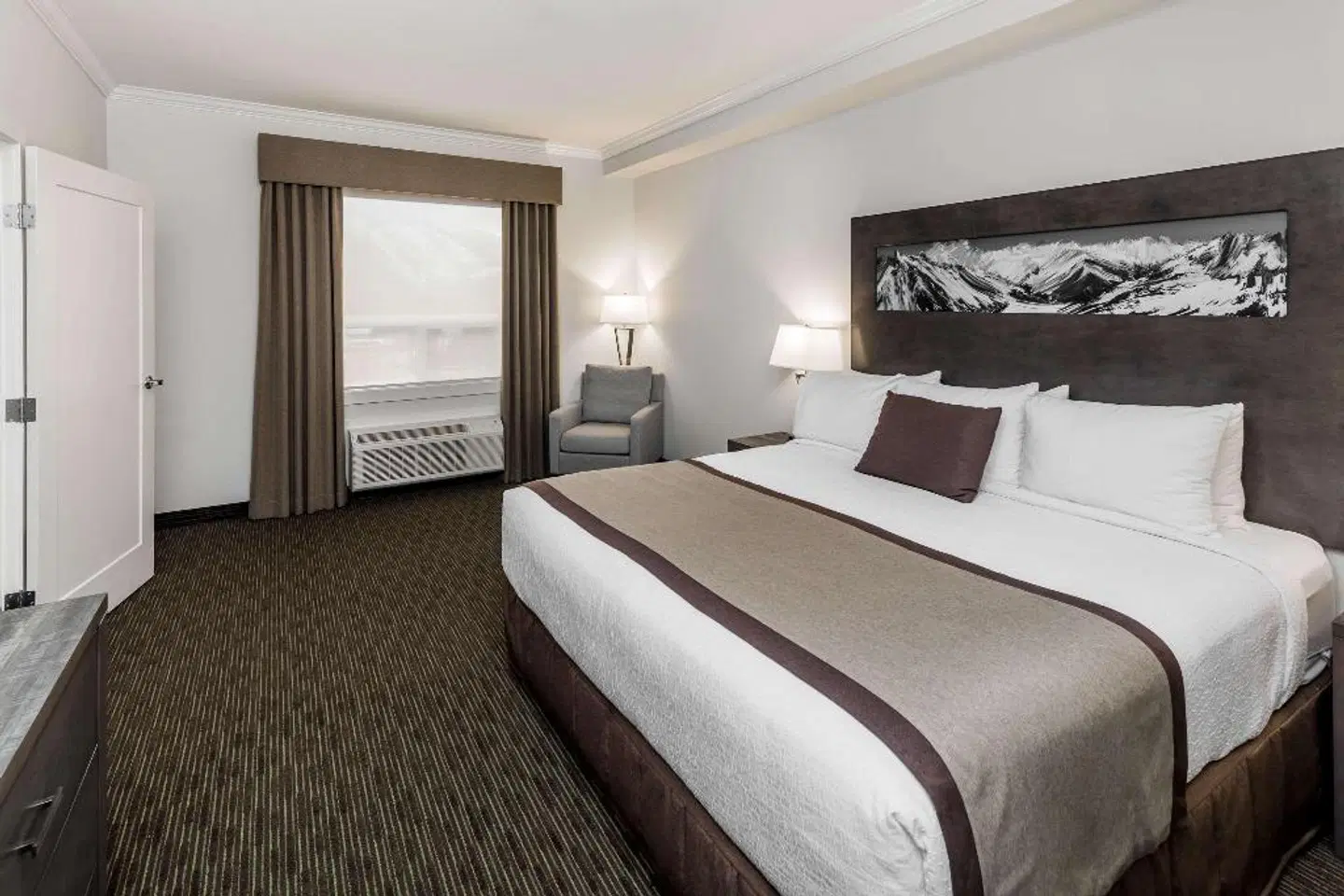 Ramada by Wyndham Revelstoke ROOM_EXAMPLE
