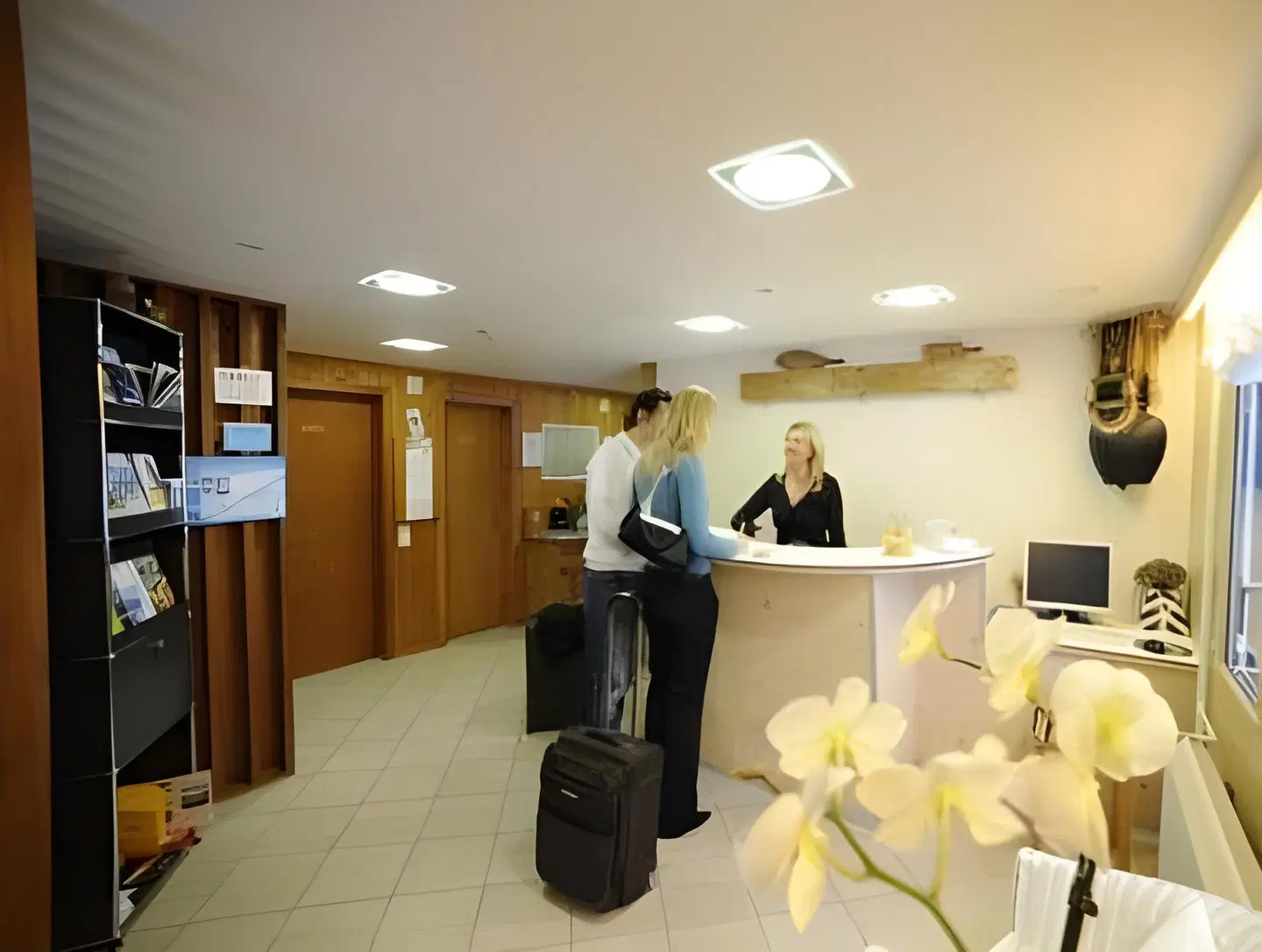 Hostatt LOUNGE_LOBBY