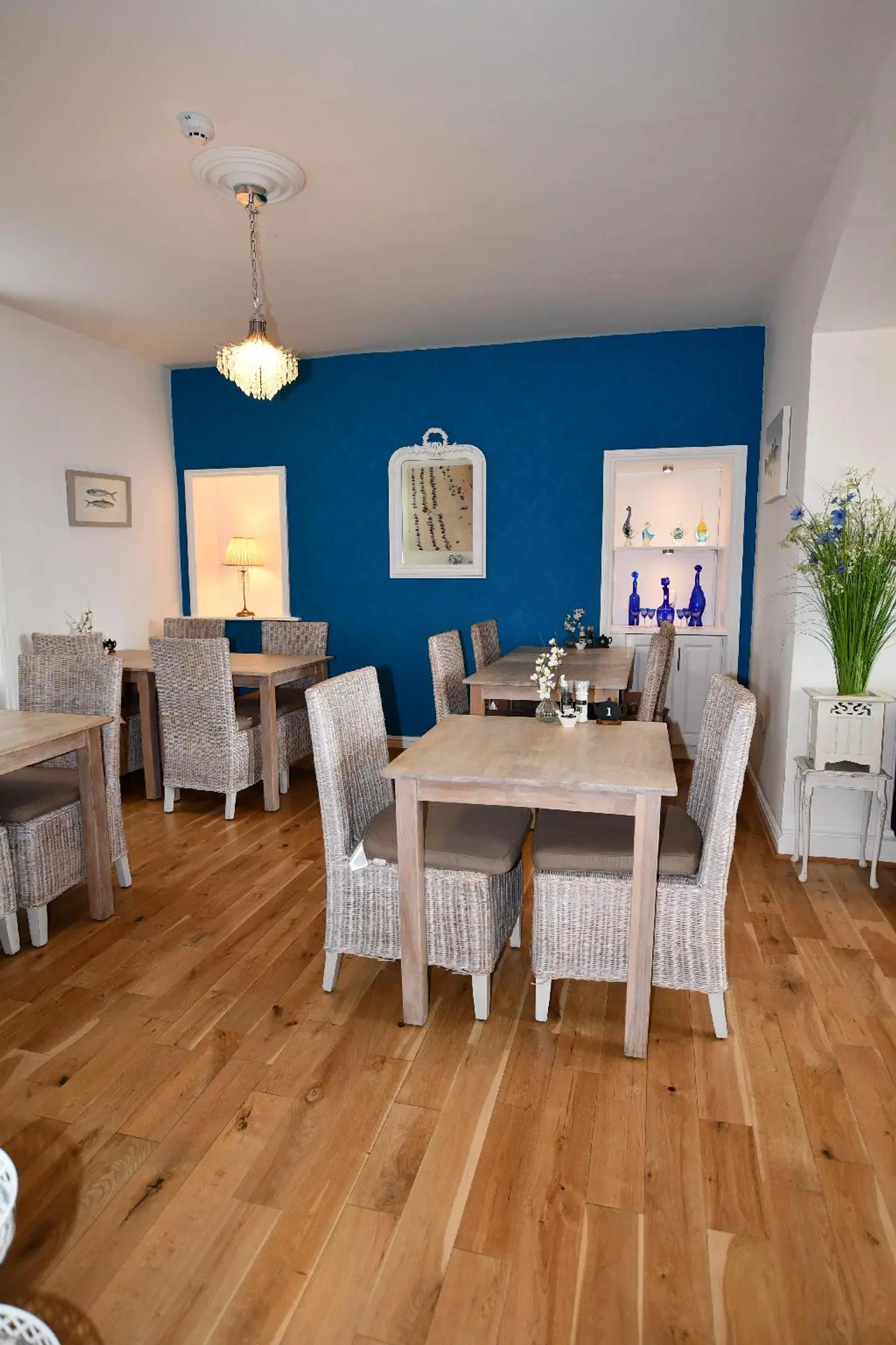 No. 98 Boutique Hotel Restaurant