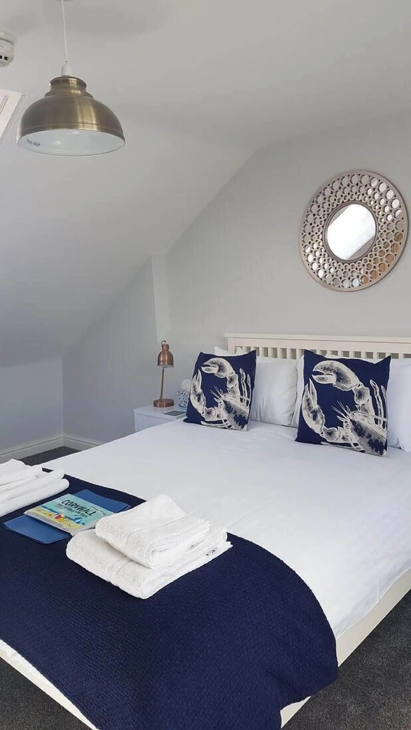 Saltwater ROOM_EXAMPLE