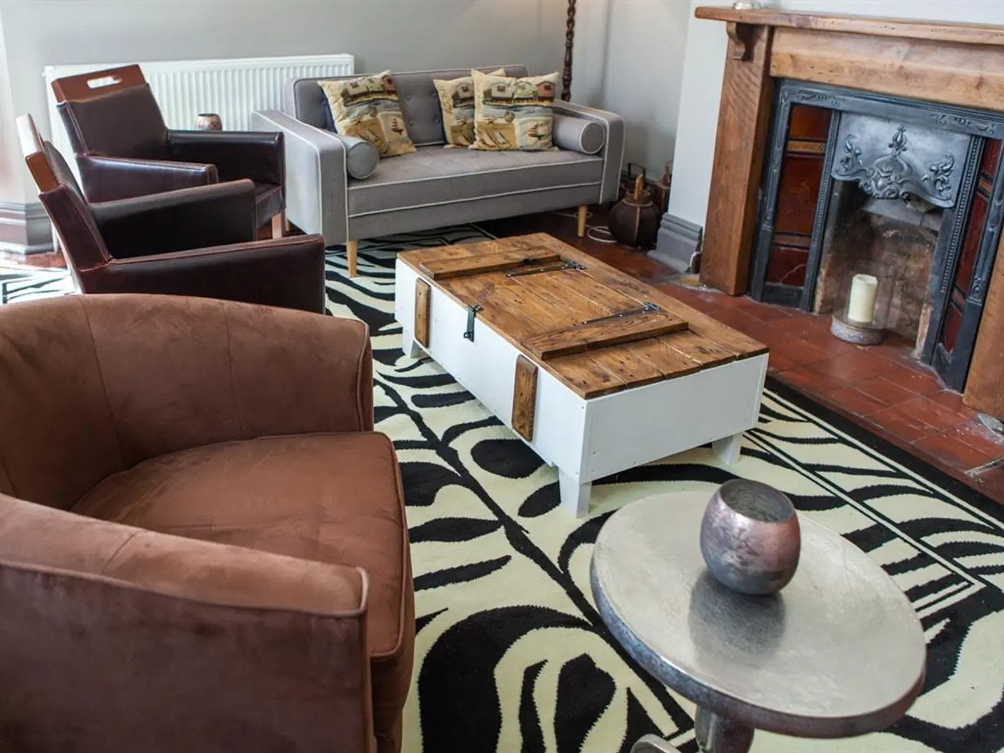 Oaklands Guest House Bar