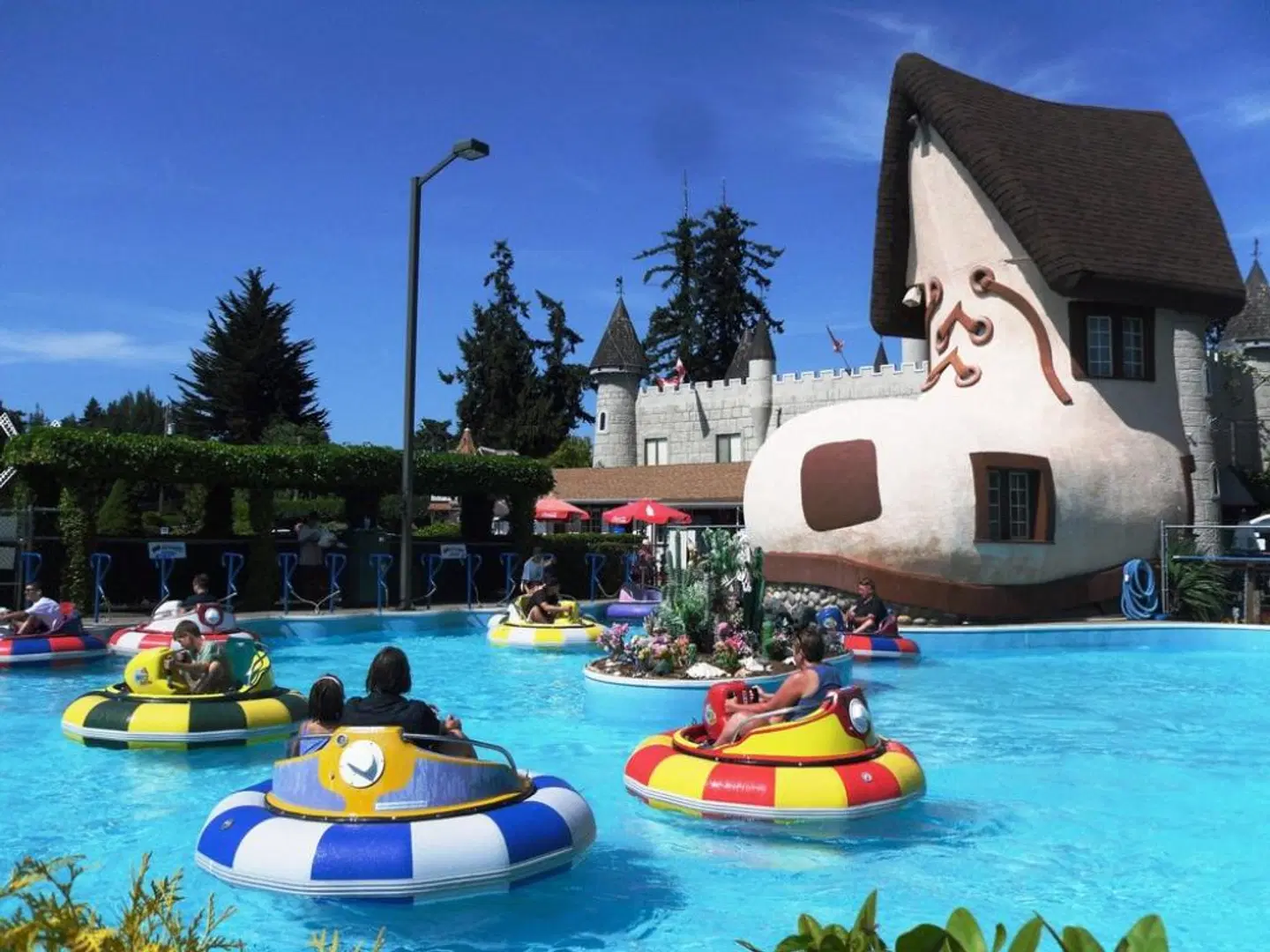 Sea Edge Motel OUTDOOR_POOL