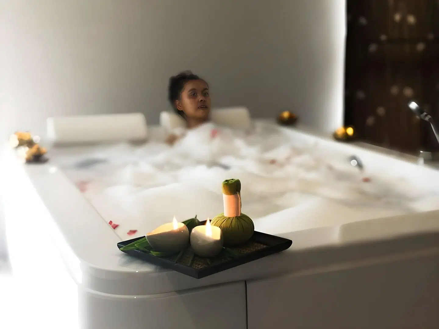 Crest Resort & Pool Villas Badezimmer