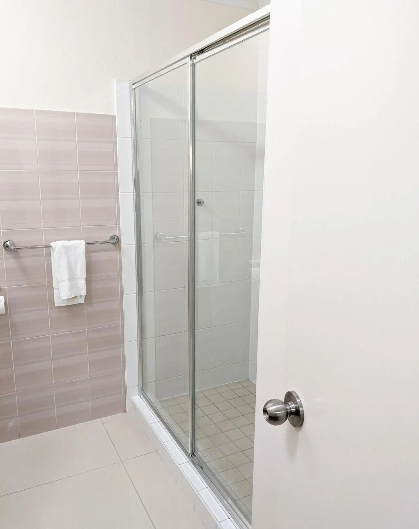 Casa Nostra Motel Mackay Badezimmer