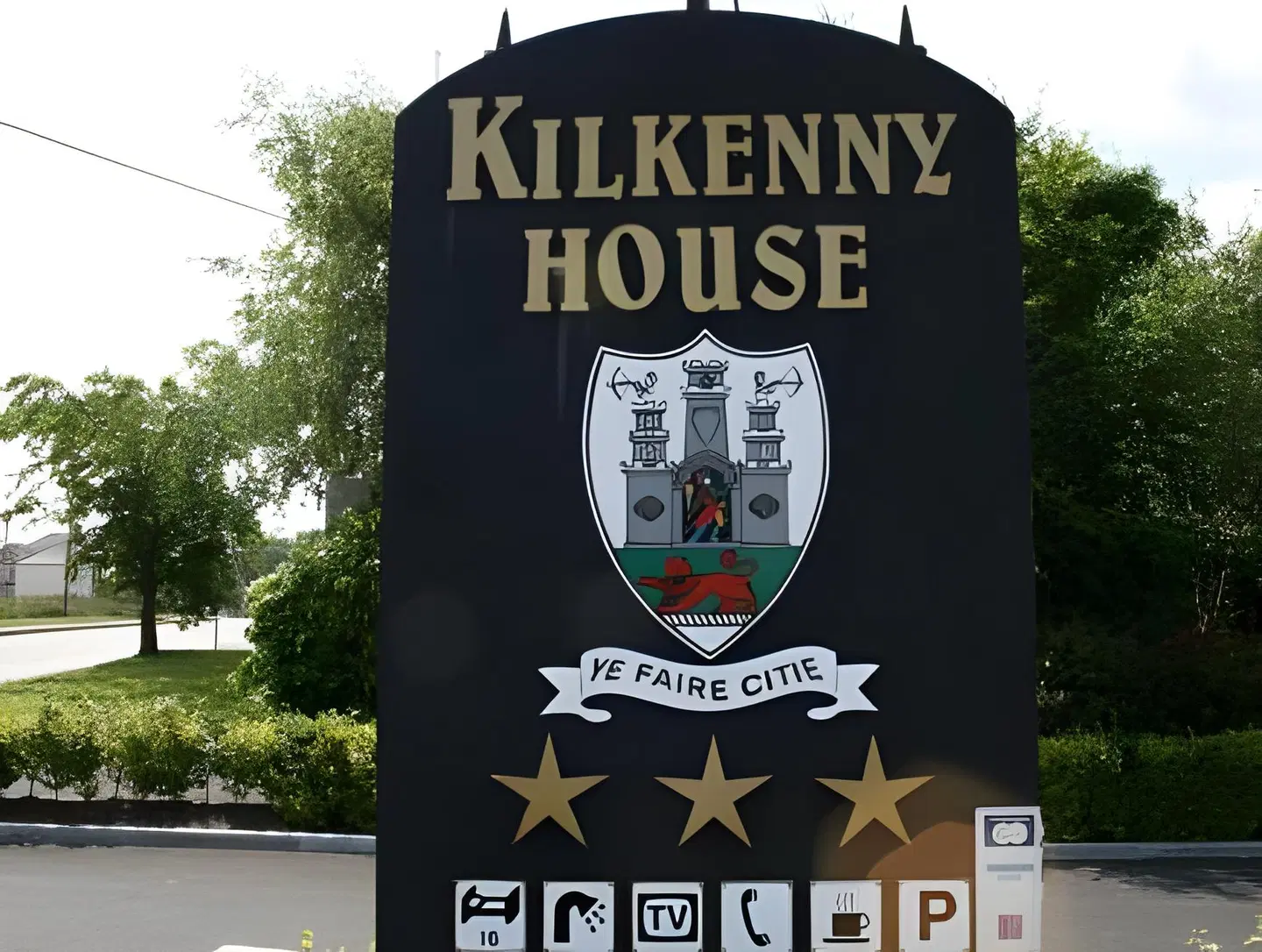 Kilkenny House EXTERIOR