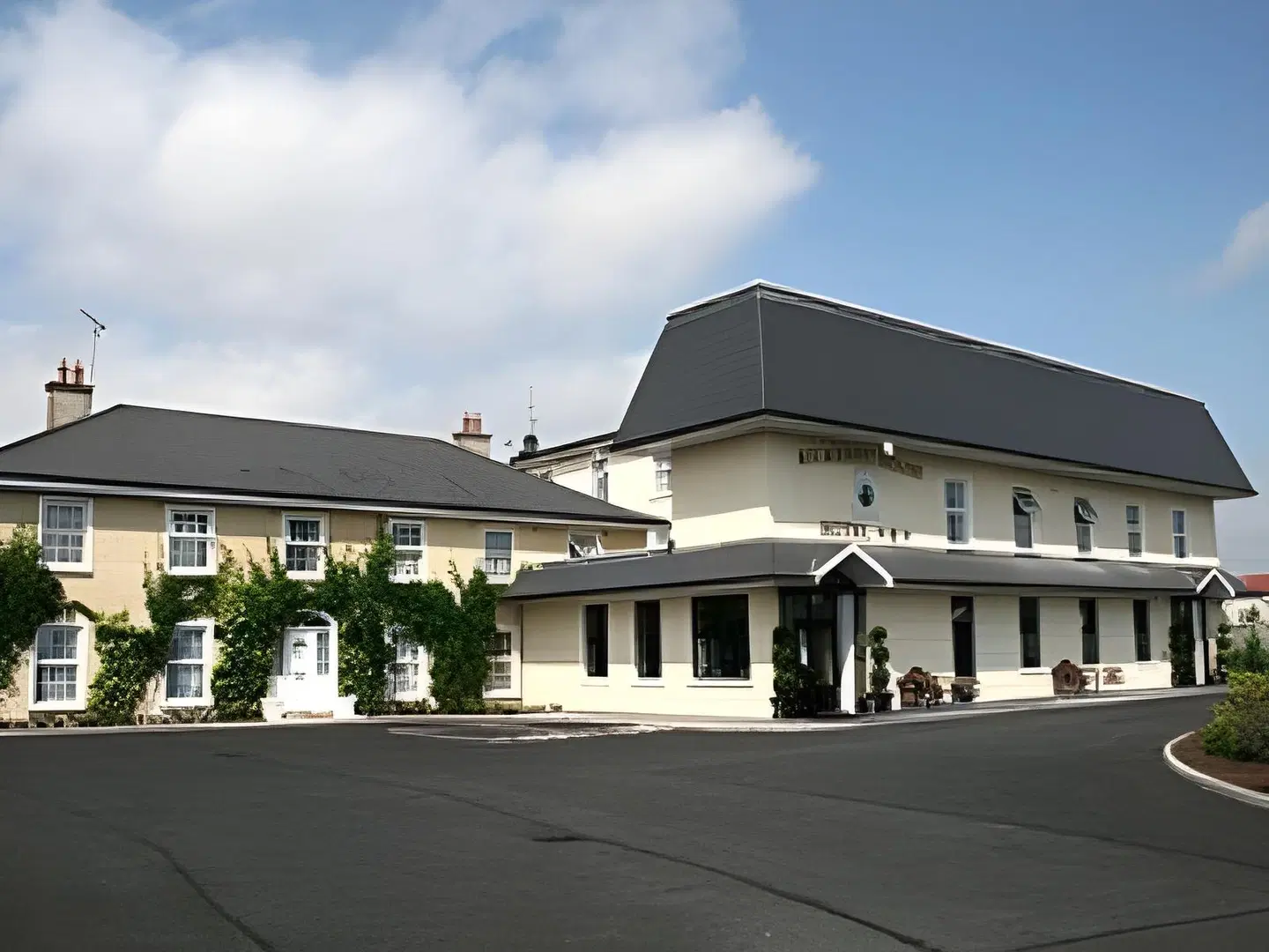 Kilkenny House EXTERIOR