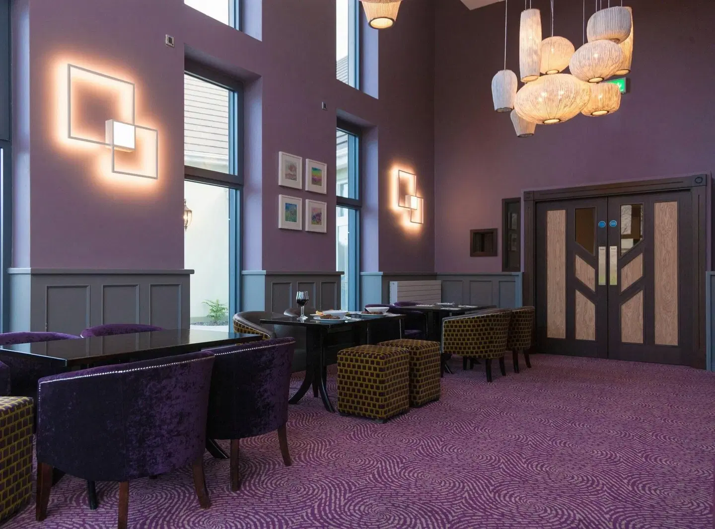 Longcourt House Hotel Bar