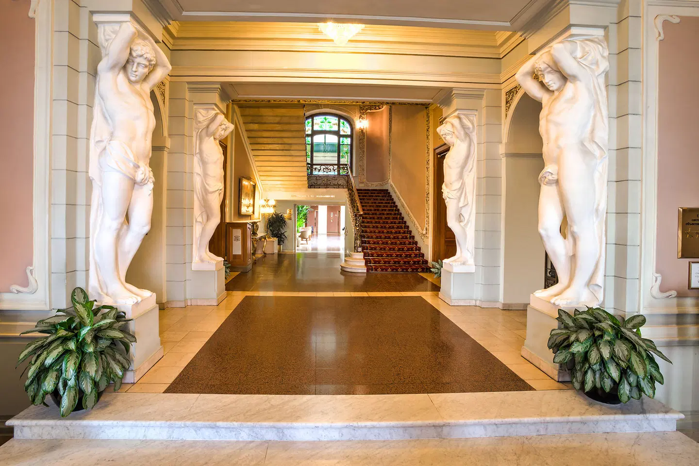 Hotel National, a Luxury Collection Hotel, Moscow LOUNGE_LOBBY