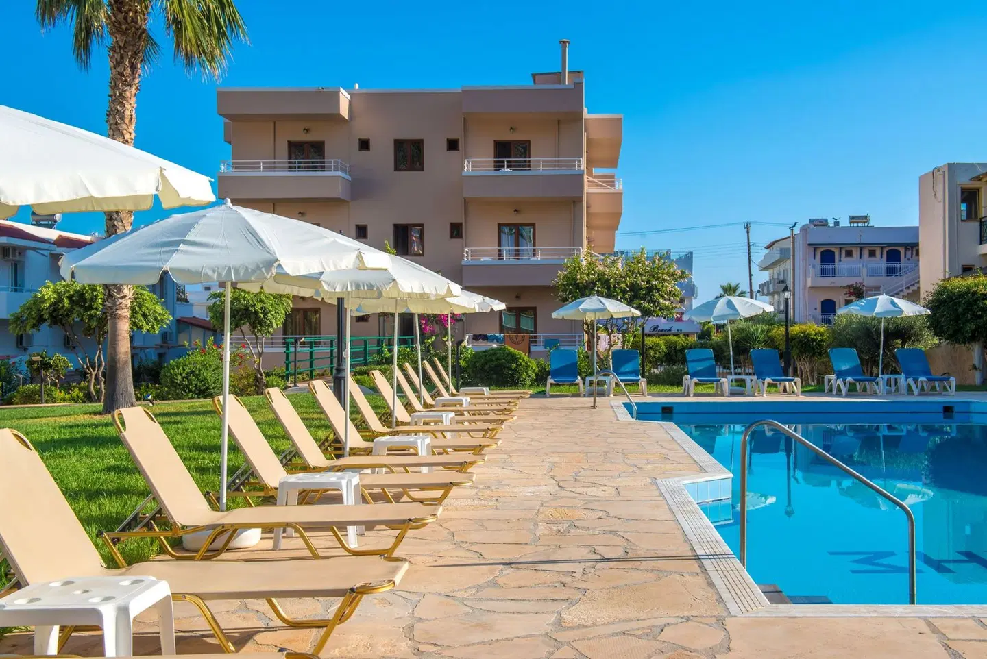 Niko Elen Hotel OUTDOOR_POOL