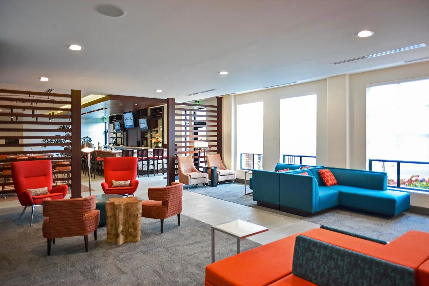 Hilton Garden Inn Louisville Mall of St. Matthews LOUNGE_LOBBY