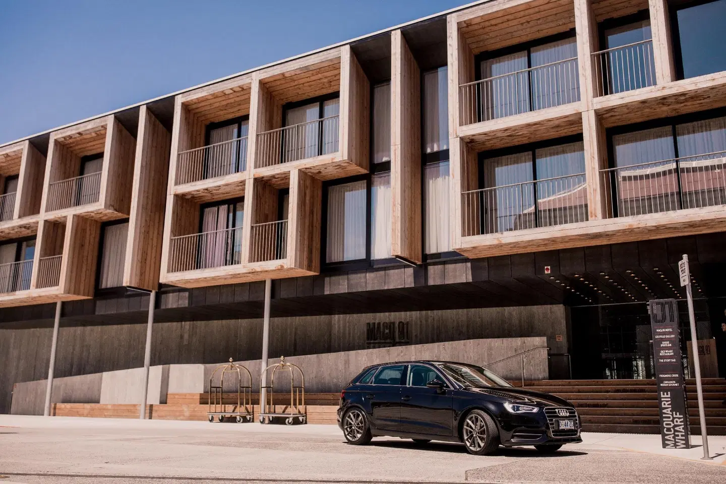 MACq 01 Hotel EXTERIOR