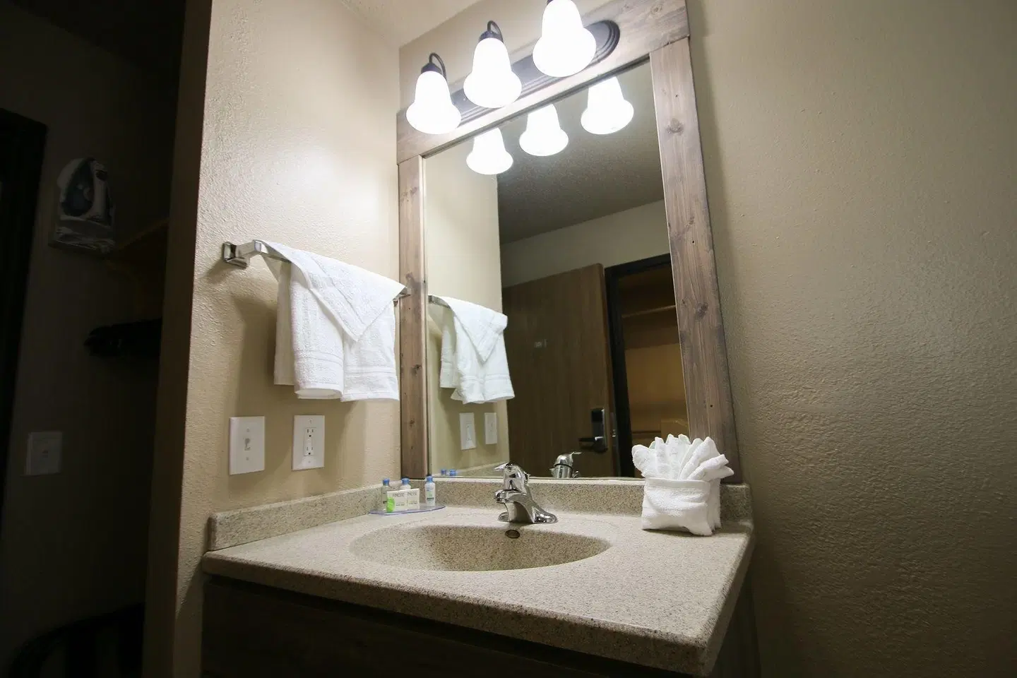 Woodside Dells Hotel Badezimmer