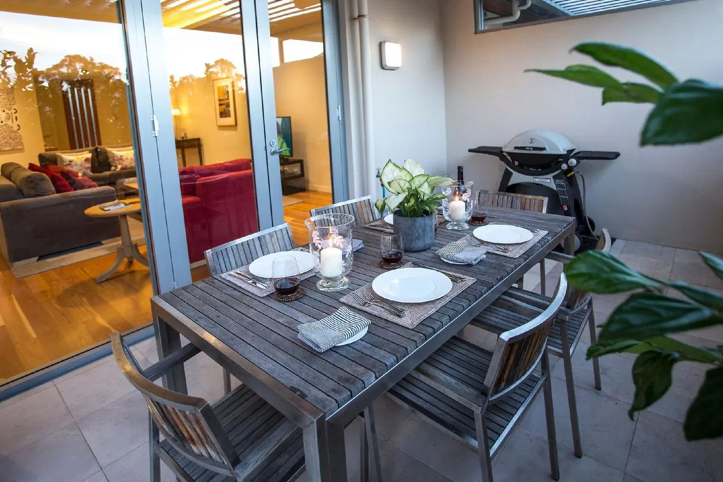 Constellation Apartments Restaurant
