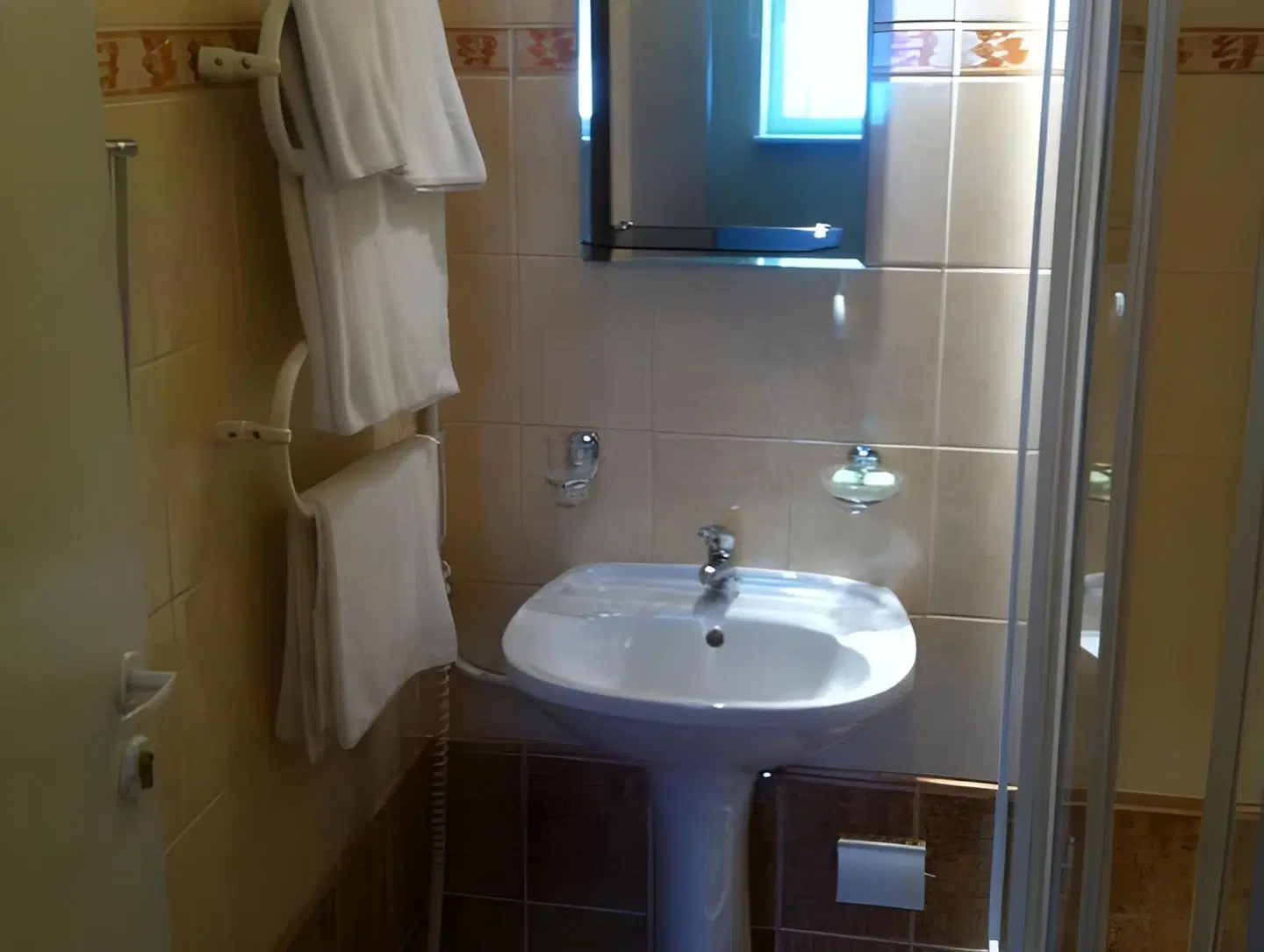 Guest House Guba Badezimmer