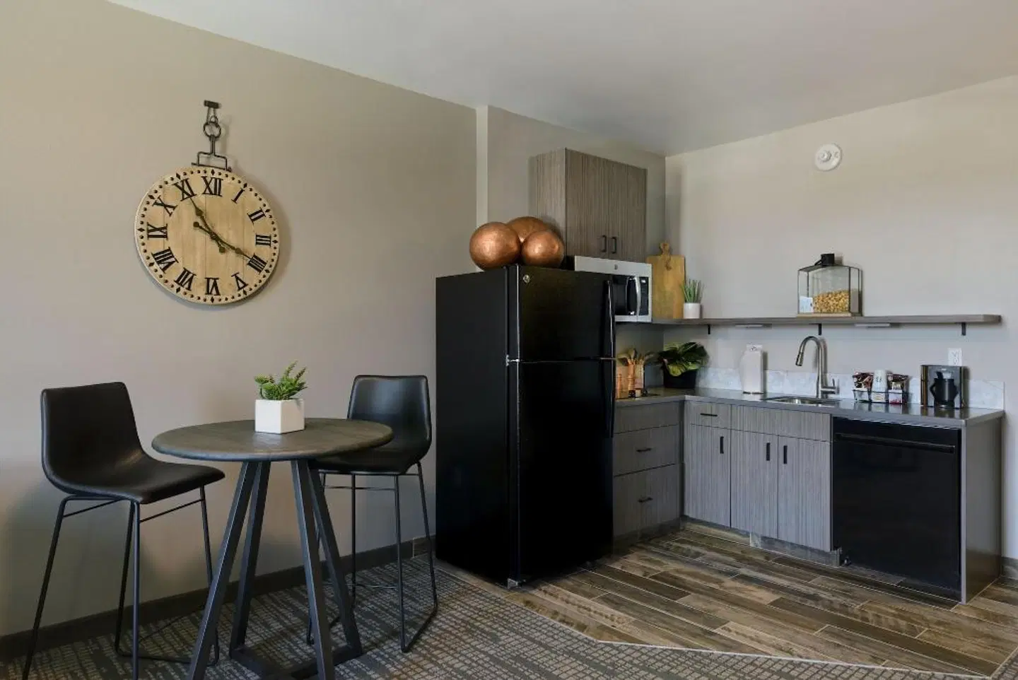 Oxford Suites Paso Robles ROOM_EXAMPLE