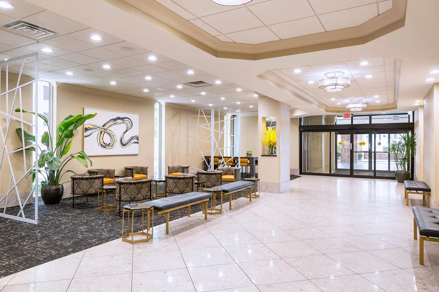 DoubleTree by Hilton Madison LOUNGE_LOBBY