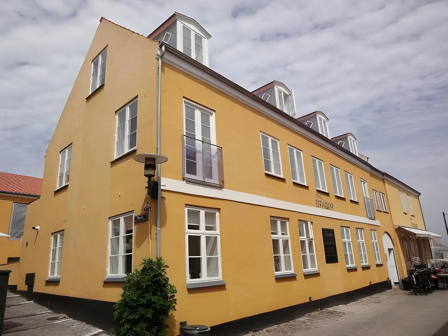 Dragør Hotel & Apartments EXTERIOR