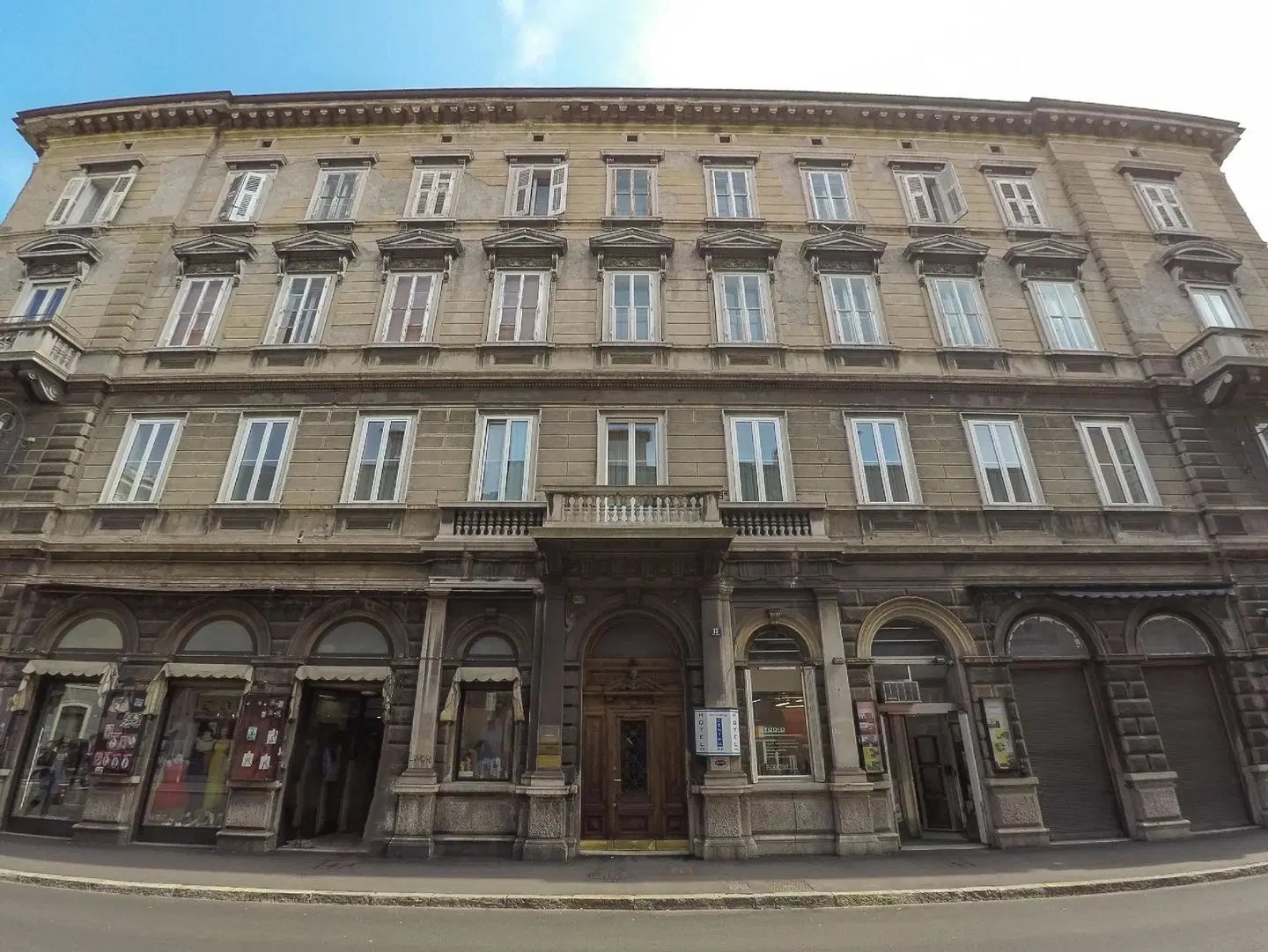 Nuovo Albergo Centro EXTERIOR