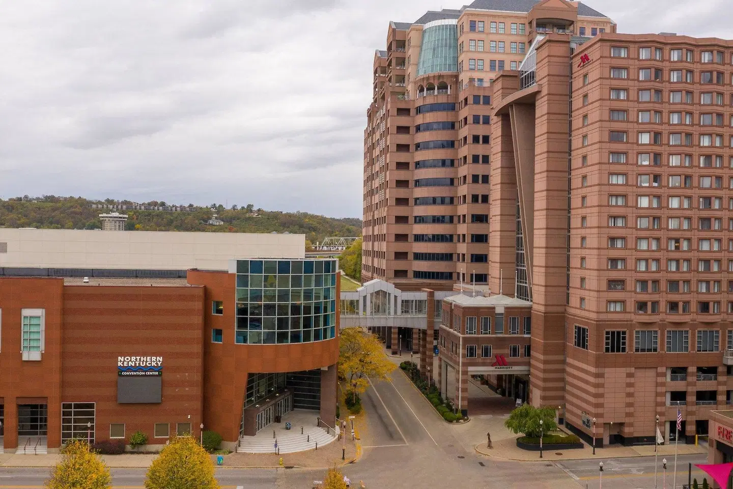 Cincinnati Marriott at RiverCenter Terrasse