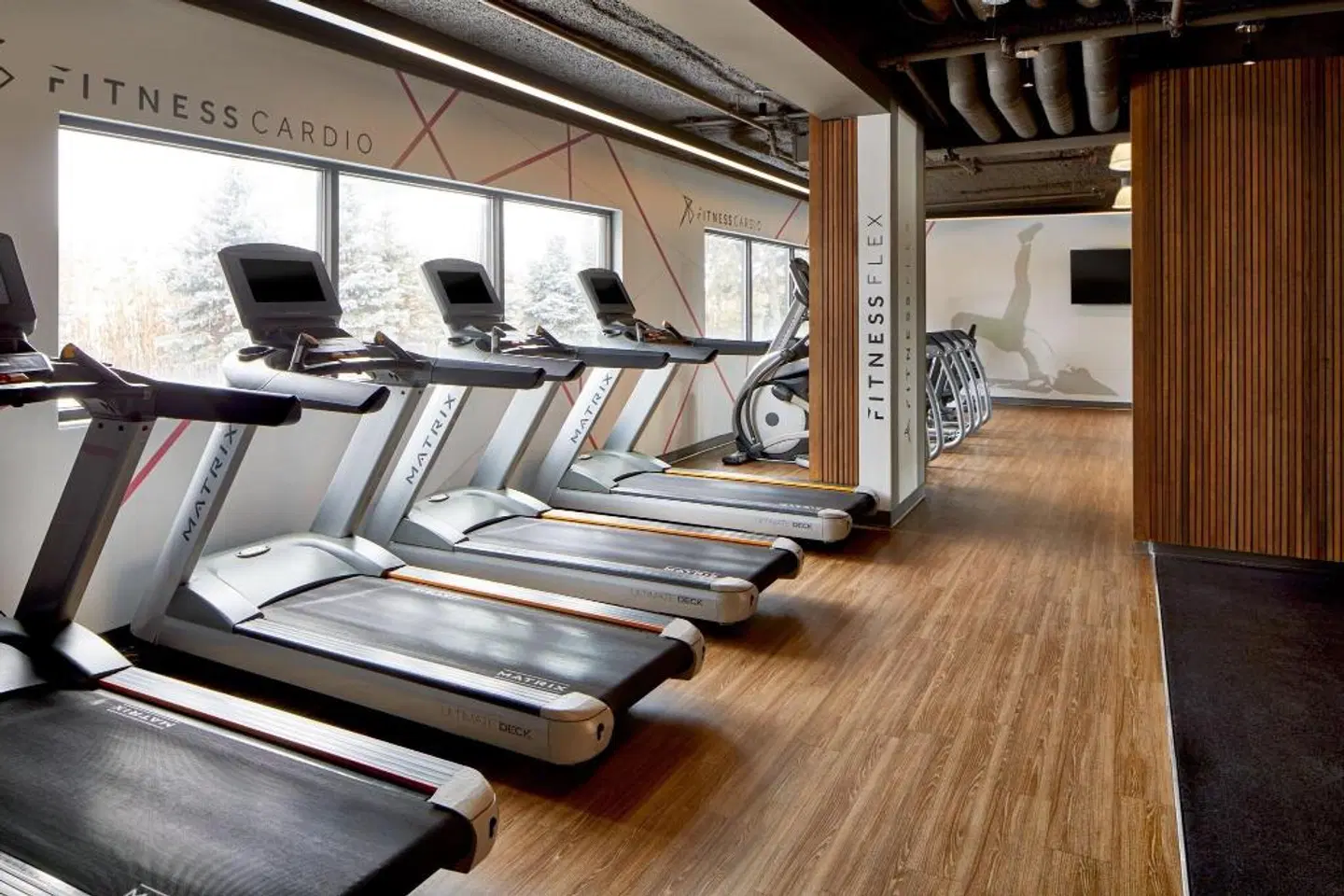 Detroit Metro Airport Marriott SPORTS_AND_LEISURE