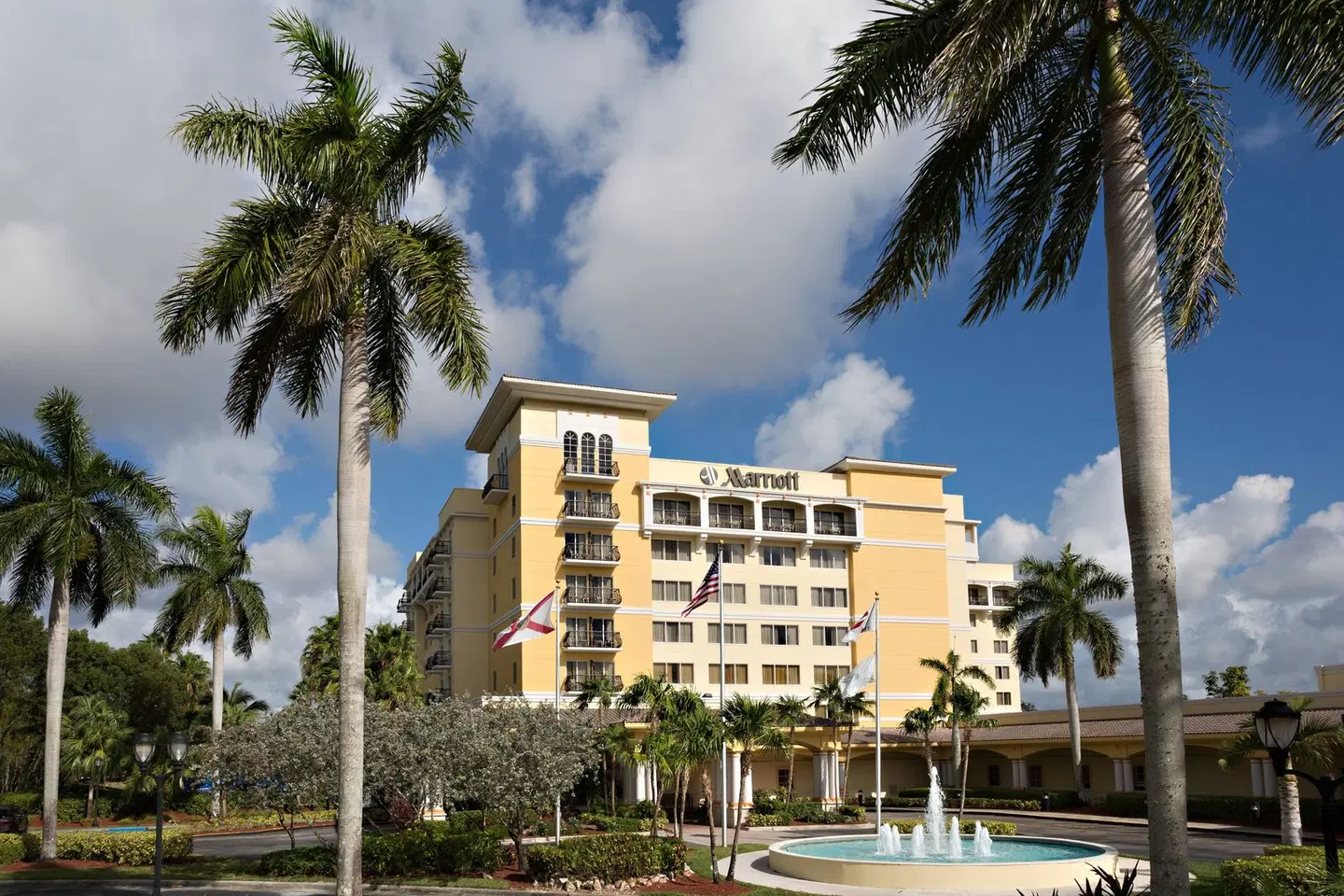 Fort Lauderdale Marriott Coral Springs Hotel & Convention Center EXTERIOR