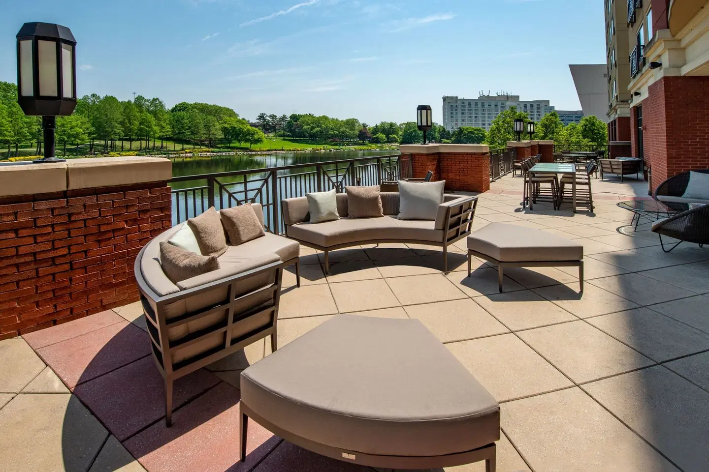 Courtyard by Marriott Gaithersburg Washingtonian Center Terrasse
