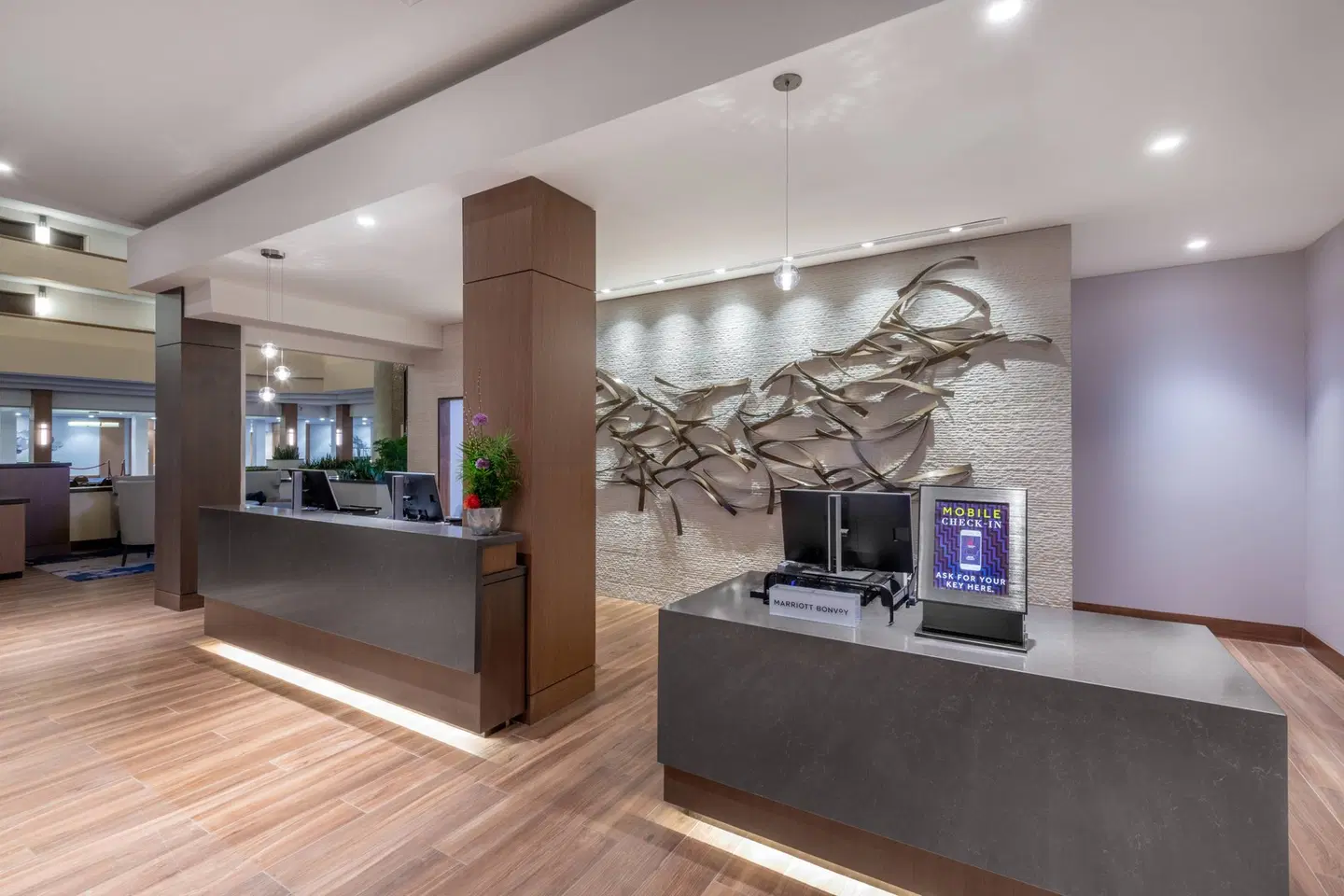 Madison Marriott West LOUNGE_LOBBY