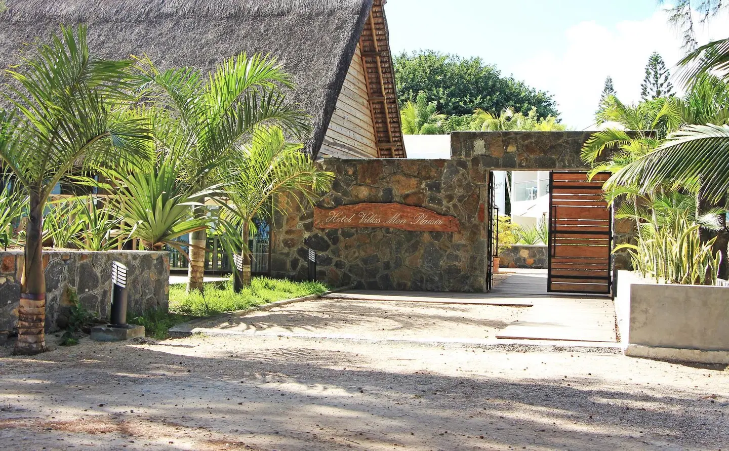 Villas Mon Plaisir EXTERIOR