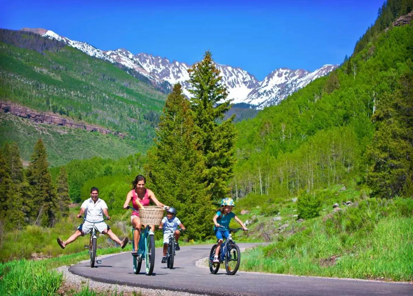 Tivoli Lodge SPORTS_AND_LEISURE