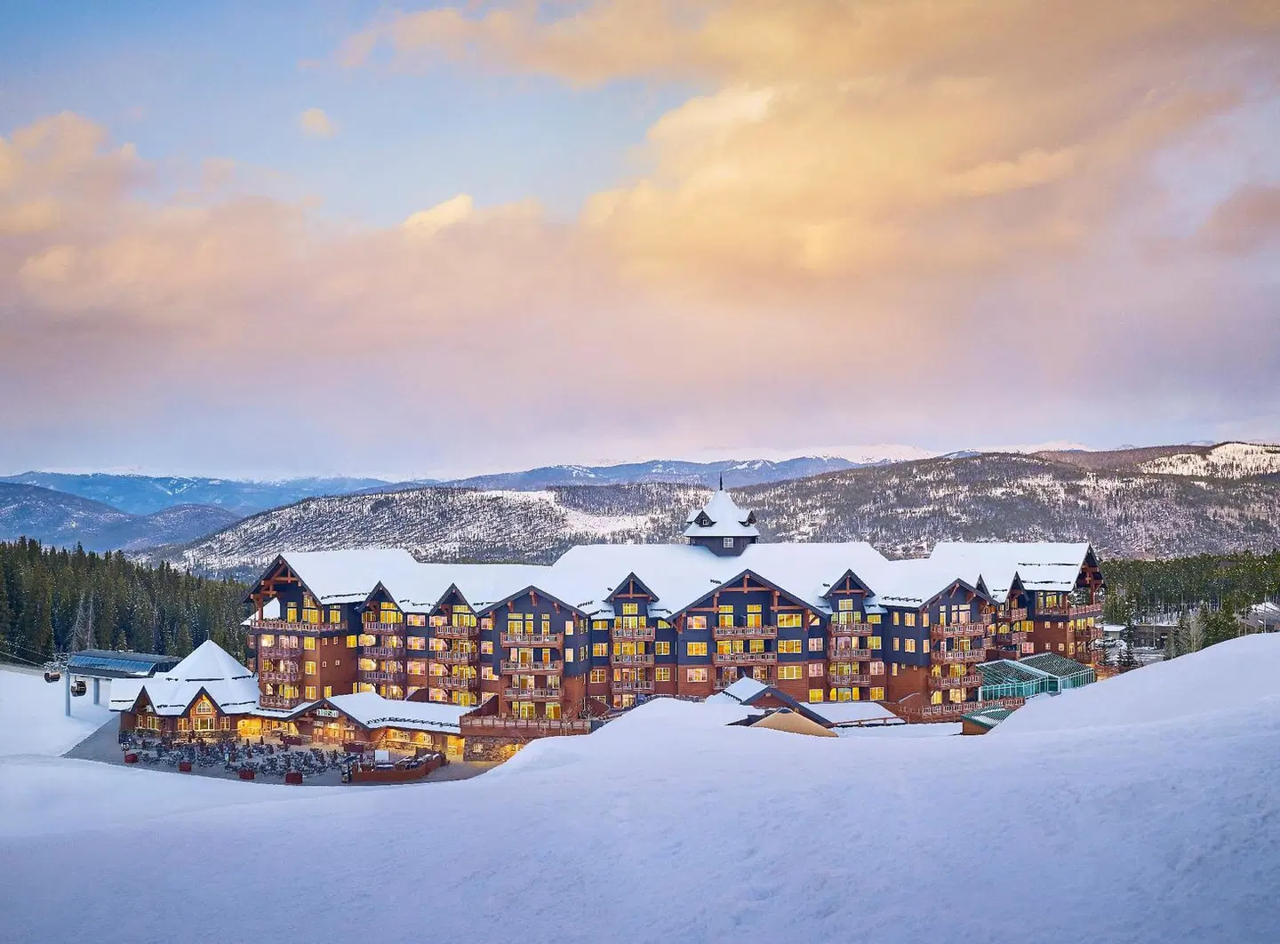 One Ski Hill Place, A RockResort Strand