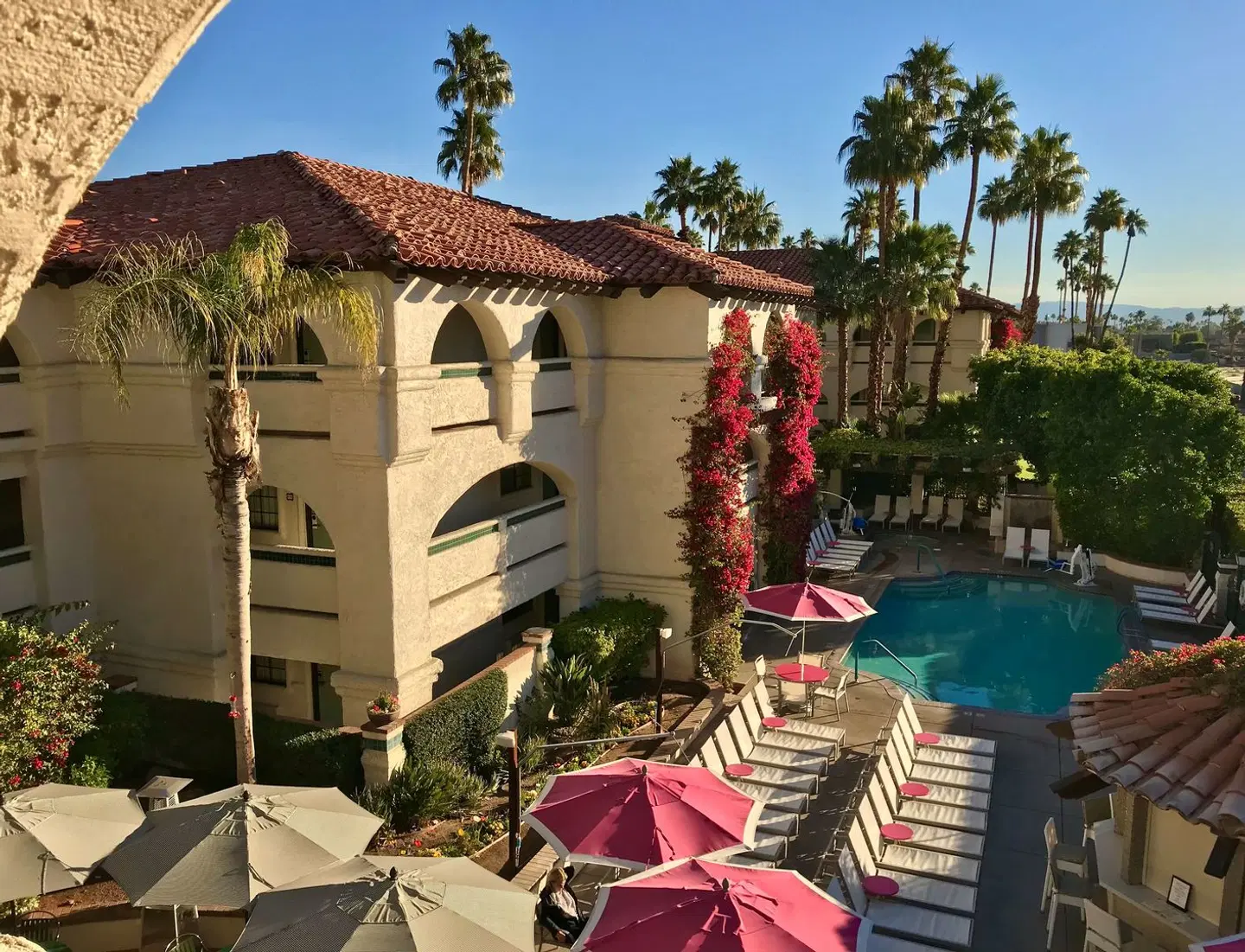 Best Western Plus Las Brisas Hotel EXTERIOR