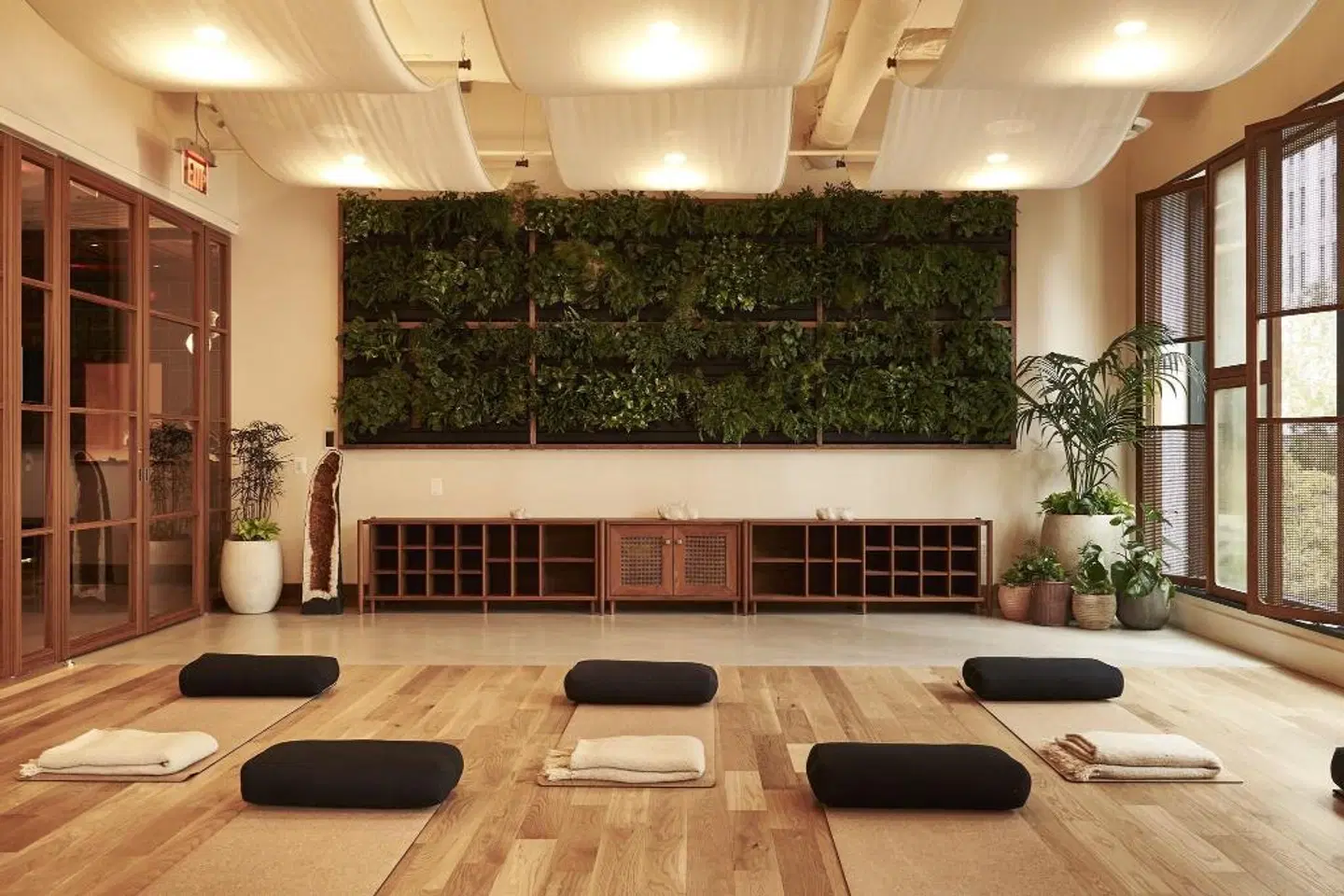 Eaton DC LOUNGE_LOBBY