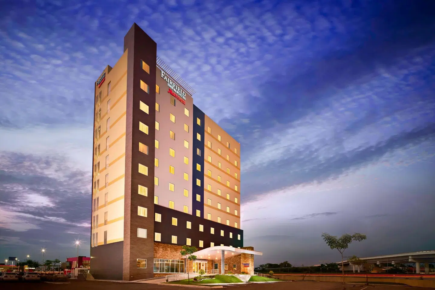 Fairfield by Marriott Inn & Suites Villahermosa Tabasco EXTERIOR