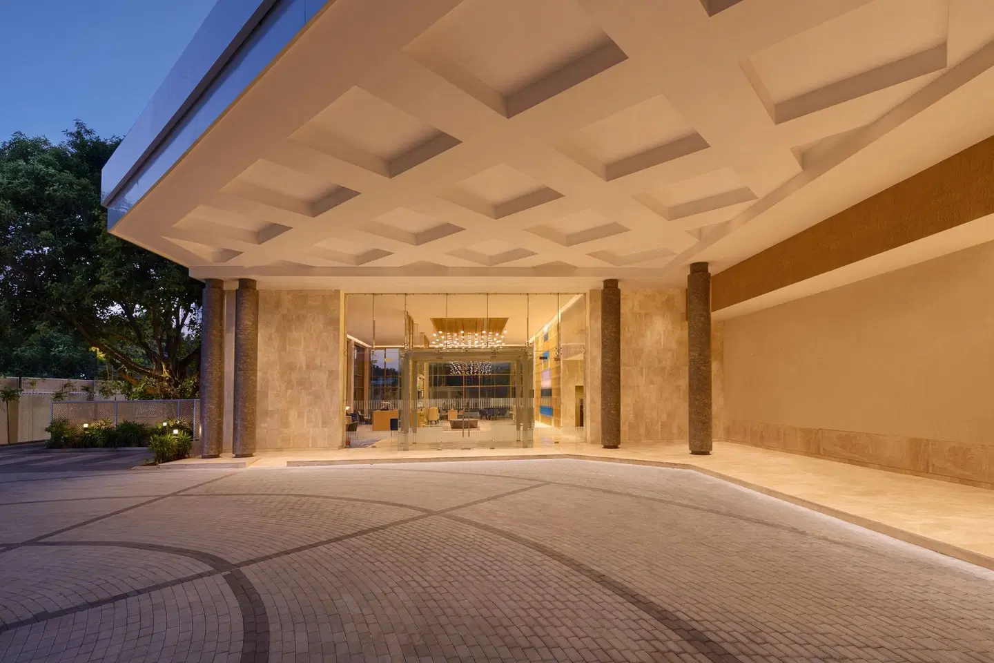 Courtyard by Marriott Tiruchirappalli EXTERIOR