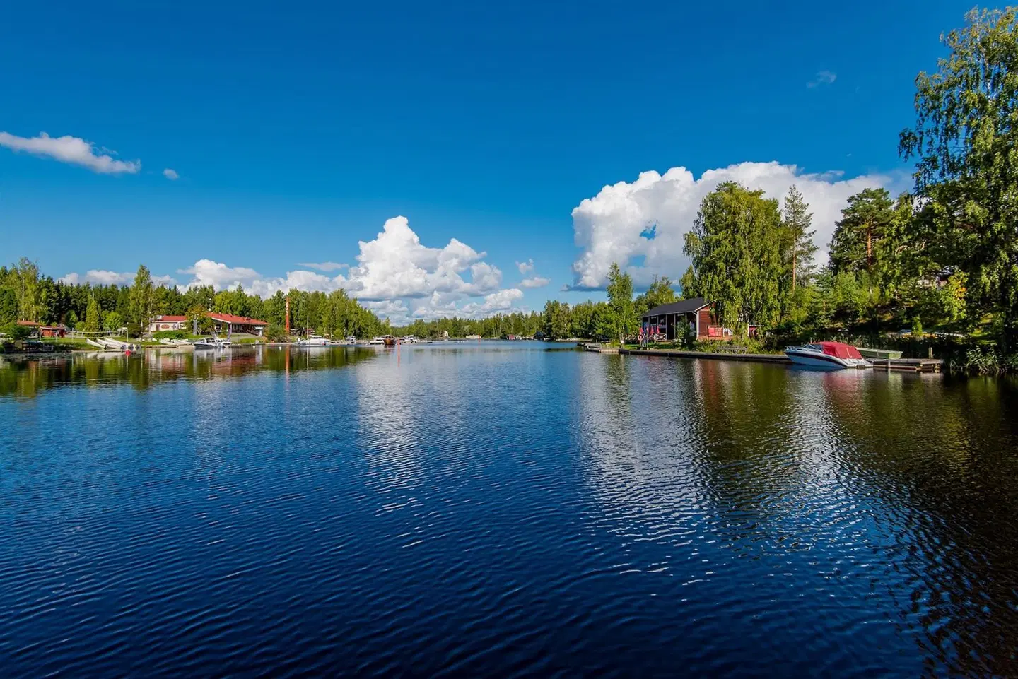 Oravi Apartments Strand
