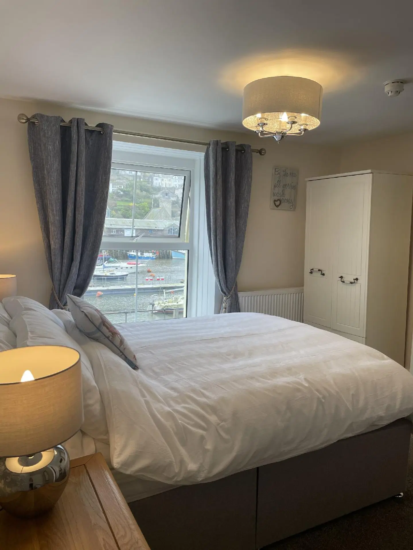Little Mainstone Guest House ROOM_EXAMPLE