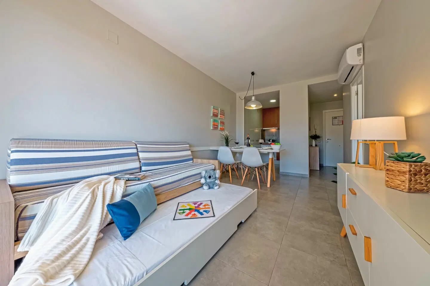 Estival Park Apartments ROOM_EXAMPLE