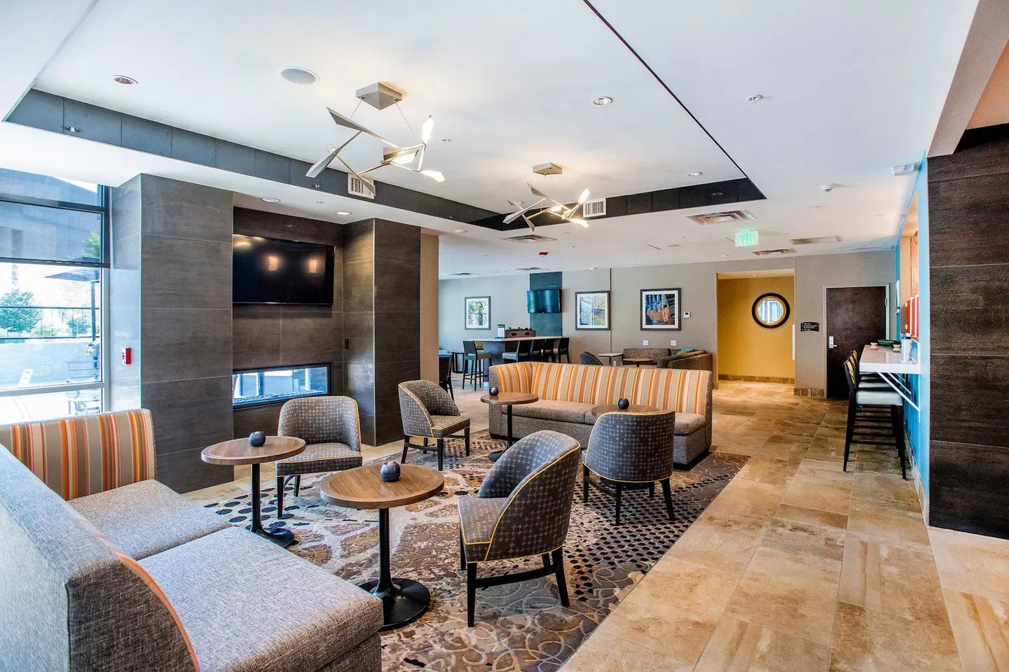 Staybridge Suites Denver Downtown by IHG LOUNGE_LOBBY