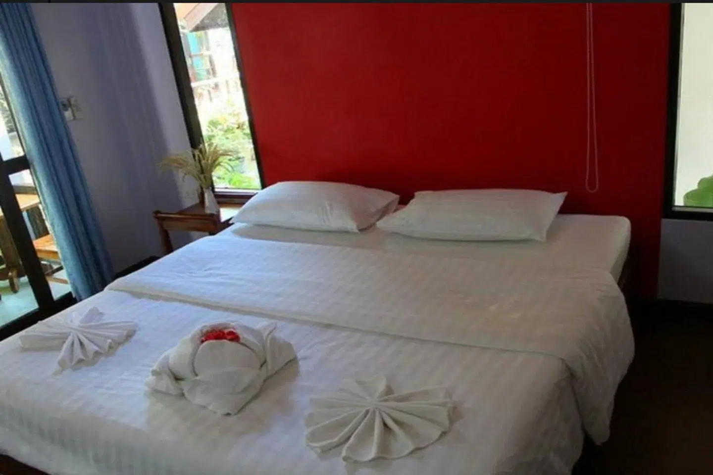 Sang Aroon Bungalow ROOM_EXAMPLE