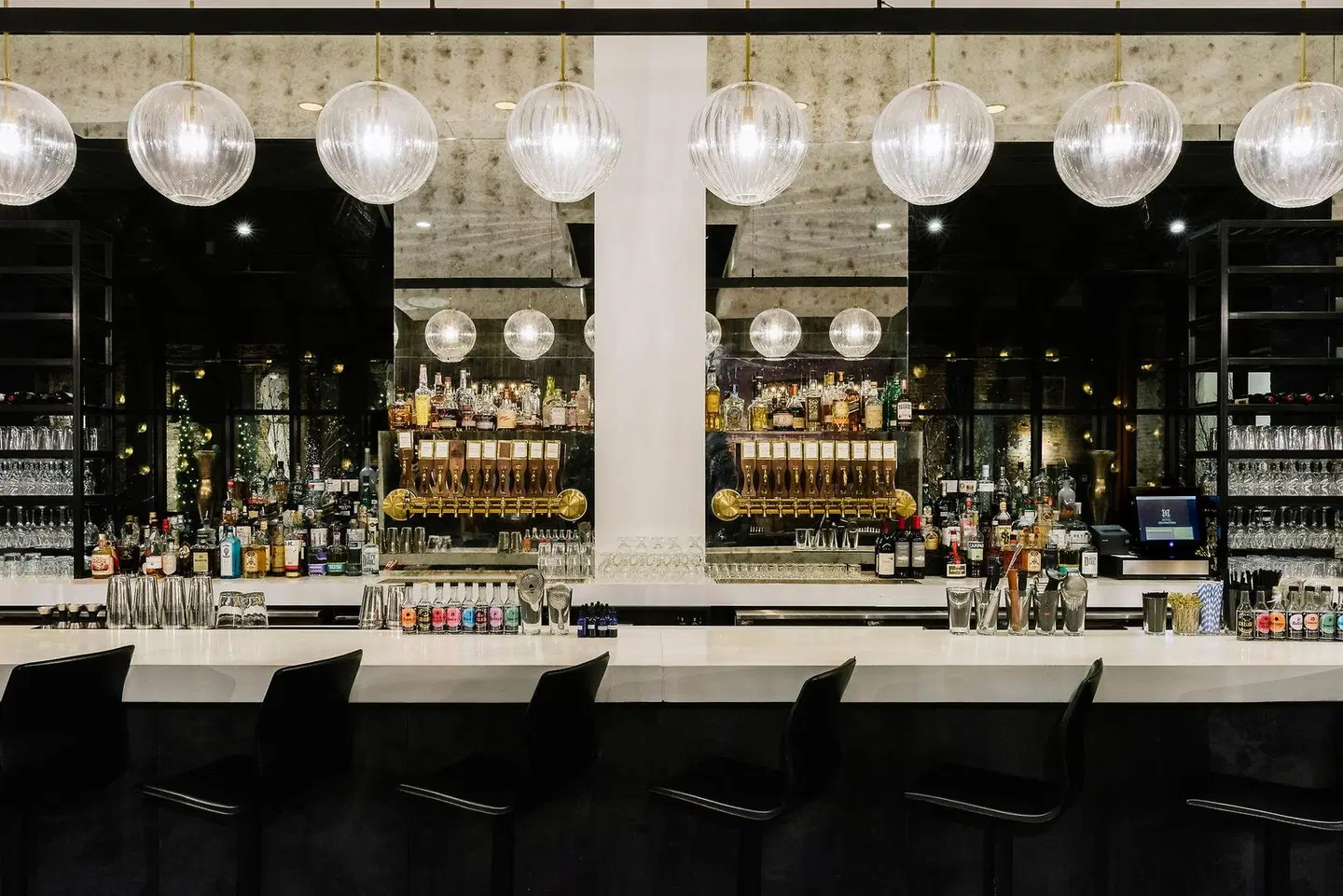 Hotel Covington Bar